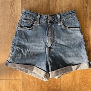 H&M medium-wash ultra high waist Mom shorts, cuffed denim